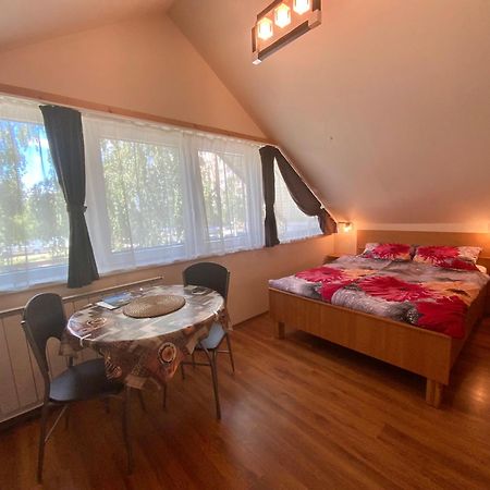 Elso Fecske Apartmanok 시오포크 외부 사진