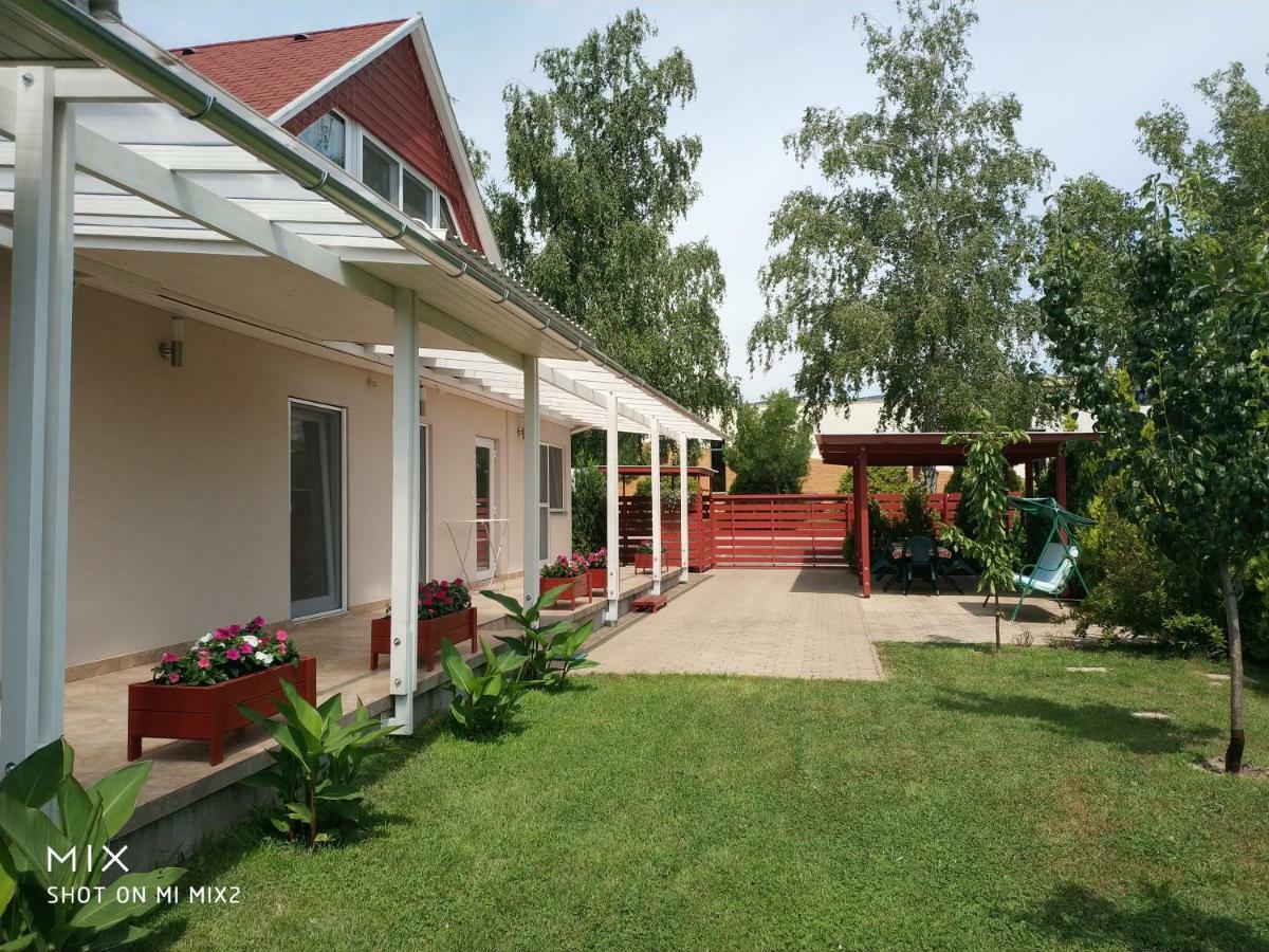Elso Fecske Apartmanok 시오포크 외부 사진